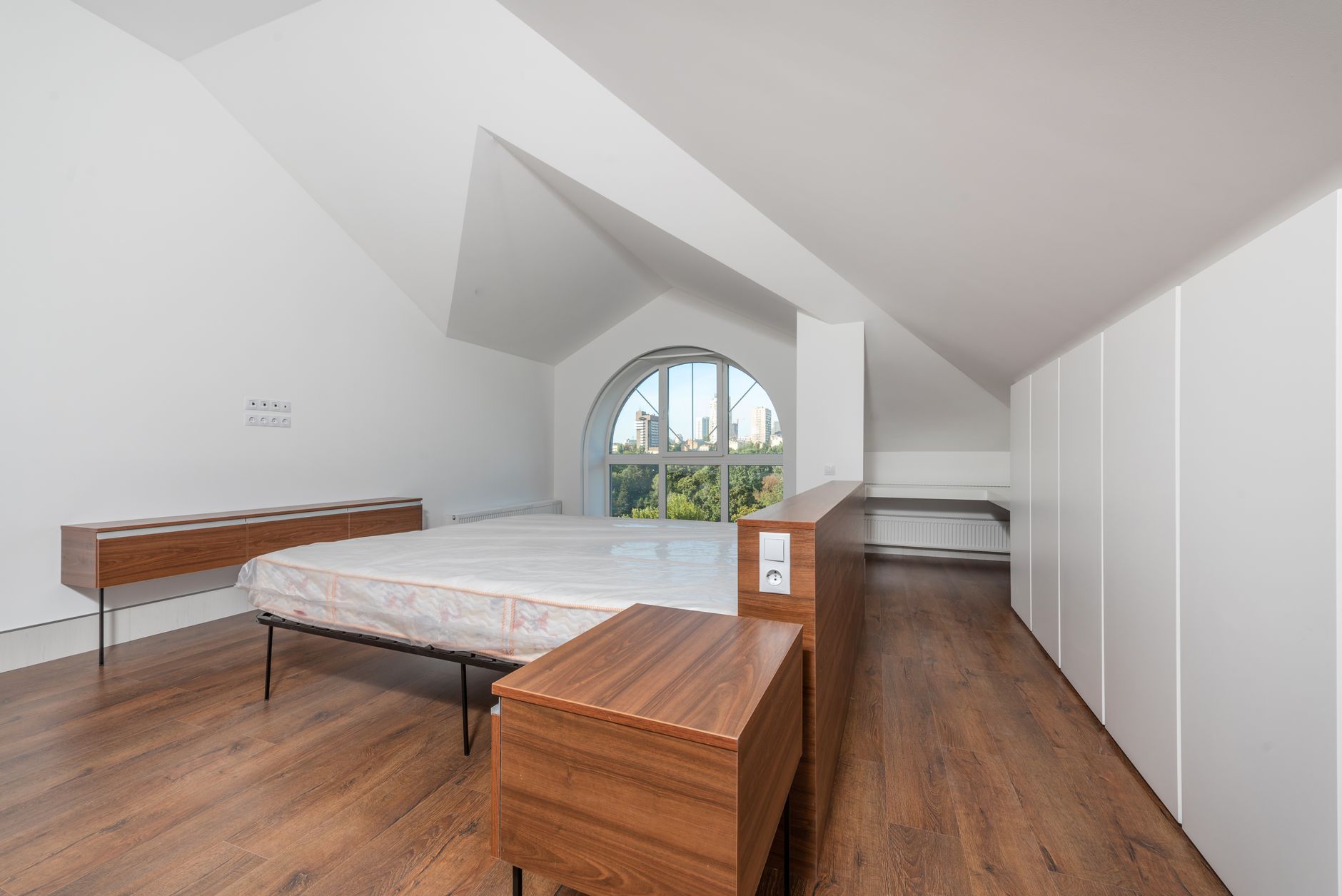 Traitement punaises de lit équipe à Malakoff